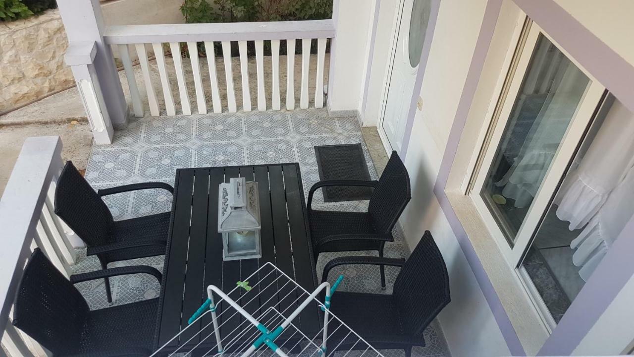Apartments Lavanda Biograd Na Moru Ngoại thất bức ảnh